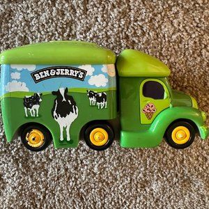 Ben and Jerry's Toy play Ice Cream memorabilia Truck delivery ERTL Vermont cows